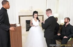 The Bride Fucked By Two Men In The Marital Status