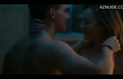 Ester Exposito Sexy Scene in Elite